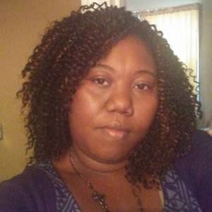 Meet your Posher, Crystal